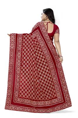 Maroon Embroidered Georgette Saree With Blouse 4