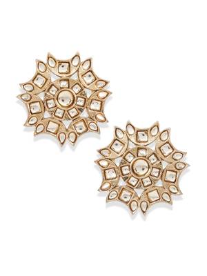 Gold earrings 1
