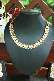 Beautiful hand crafted earrings with kundan necklace set