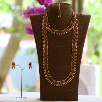 Maroon with rose gold pearl south indian bridal jewellery set 1