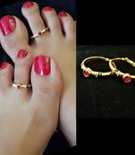 Gold toe-rings