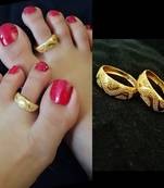 Gold toe-rings