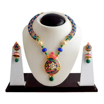 Multicolor Necklaces 1