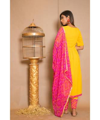 Yellow plain Cotton stitched kurta sets 2