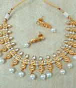 Lalso Beautiful Delicate Pearl Drop White Necklace Earring Jewelry Set - LDN23_WT