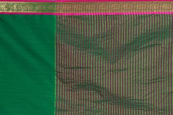 Green printed cotton silk saree with blouse 5