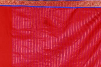 Red printed cotton silk saree with blouse 4