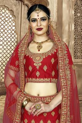 Red Embroidered Silk Semi Stitched Lehenga 3