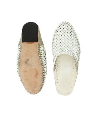 White Women shoe 4