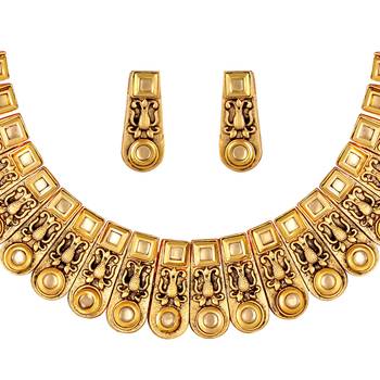 Excellent Designer Choker Style Gold Plated Necklace Set For Women 3