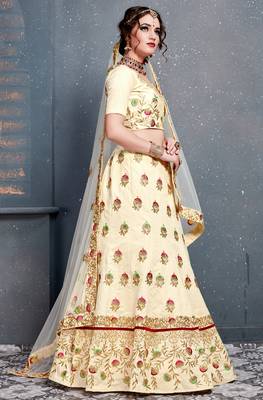 Cream Thread Dori Zari And Embroidered With Diamond Work Silk Semi Stitched Lehenga Choli For Wedding 3