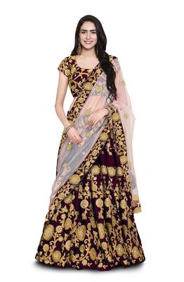 Hypnotizing Purple Dori Zari And Sequins Embroidered Semi Velvet Lehenga Choli For Bride 1