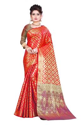  red woven kanchipuram silk saree with blouse 1
