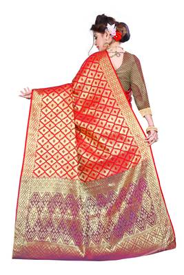  red woven kanchipuram silk saree with blouse 3