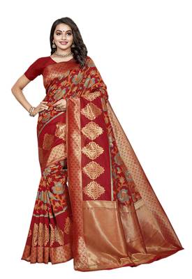 Red Woven Banarasi Saree With Blouse 1