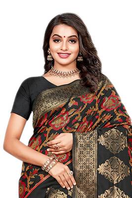 Black Woven Banarasi Saree With Blouse 3