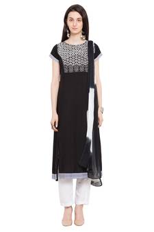 Black Embroidered Cotton Salwar