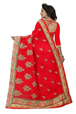 Red Embroidered Georgette Saree With Blouse 3