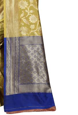 Beige Embroidered Banarasi Saree With Blouse 4