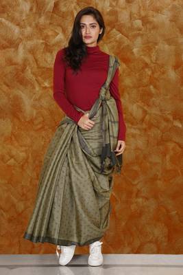 Dark Khaki Kora Silk Saree With Woven Design 1