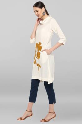 Janasya Off-white printed rayon ethnic-kurtis 3