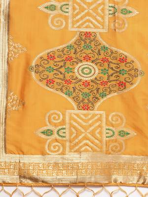 Sutram Women's Banarasi Yellow Silk Dupatta 2