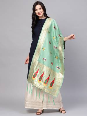 Sutram Women's Banarasi Green Silk Dupatta 1