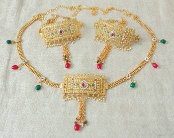 Lalso Adjustable Multicolour Gold Plated Kundan 1pc Kamarband Waistbelt 2pc Bajuband Armlet Combo Jewelry - LBKC11_MG 1