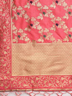 Sutram Women's Banarasi Peach Silk Dupatta 2