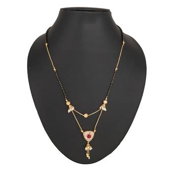 Pink diamond mangalsutra 1