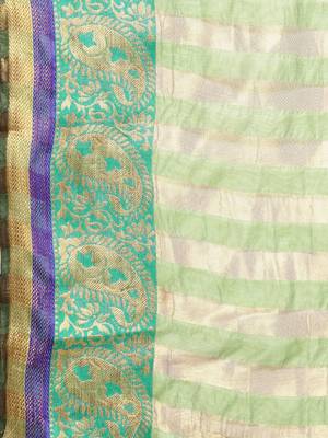 Kimisha Women's Mahendi Green Jacquard Cotton Silk Saree With Designer Pallu 4