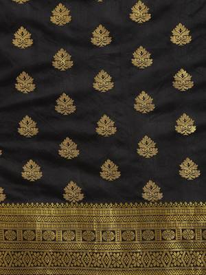 Kimisha Women's Black Jacquard Banarasi Silk Saree With Rich Pallu 3
