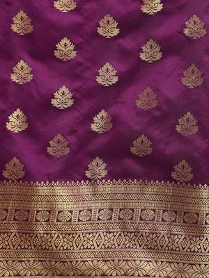 Kimisha Women's Wine Jacquard Banarasi Silk Saree With Rich Pallu 3