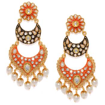 Black pearl earrings 2