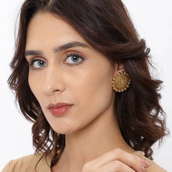 Yellow diamond earrings 3