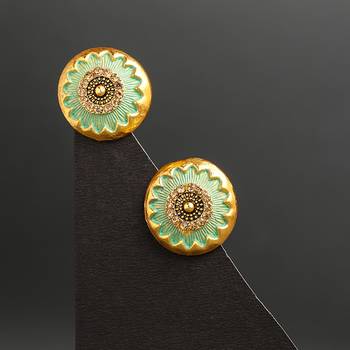 Blue diamond earrings 1