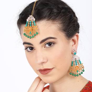 Blue diamond earrings 2