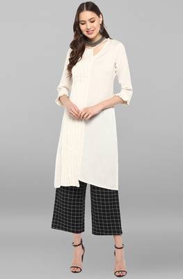 Janasya Janasya Women's Off White Rayon Flex Kurta With Trouser 2
