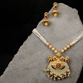 Green pearl necklace-sets 1
