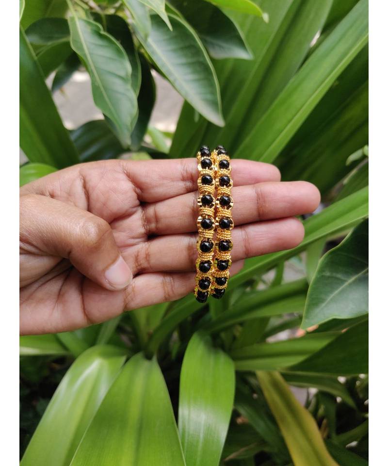 black pearl  gold plated bangles