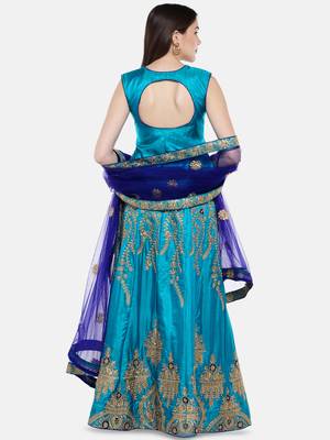 Sea-Green Embroidered Net Semi Stitched Lehenga 4