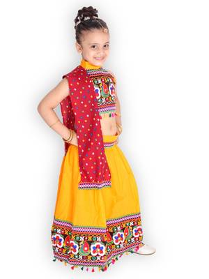 yellow embroidered mirror work navratri traditional lehenga choli 4