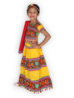 yellow embroidered mirror work navratri traditional lehenga choli 3