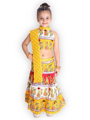 yellow embroidered mirror work navratri traditional lehenga choli 1