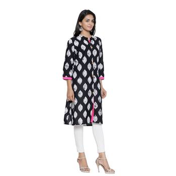 Black printed cotton cotton-kurtis 3