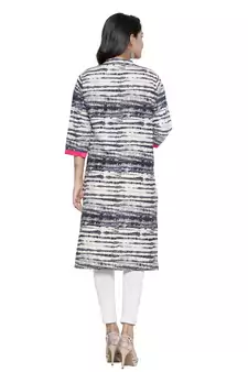 Off-white printed cotton cotton-kurtis