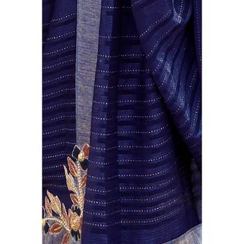 Blue printed chiffon saree with blouse 3