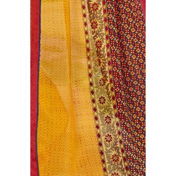 Red printed georgette saree with blouse 3