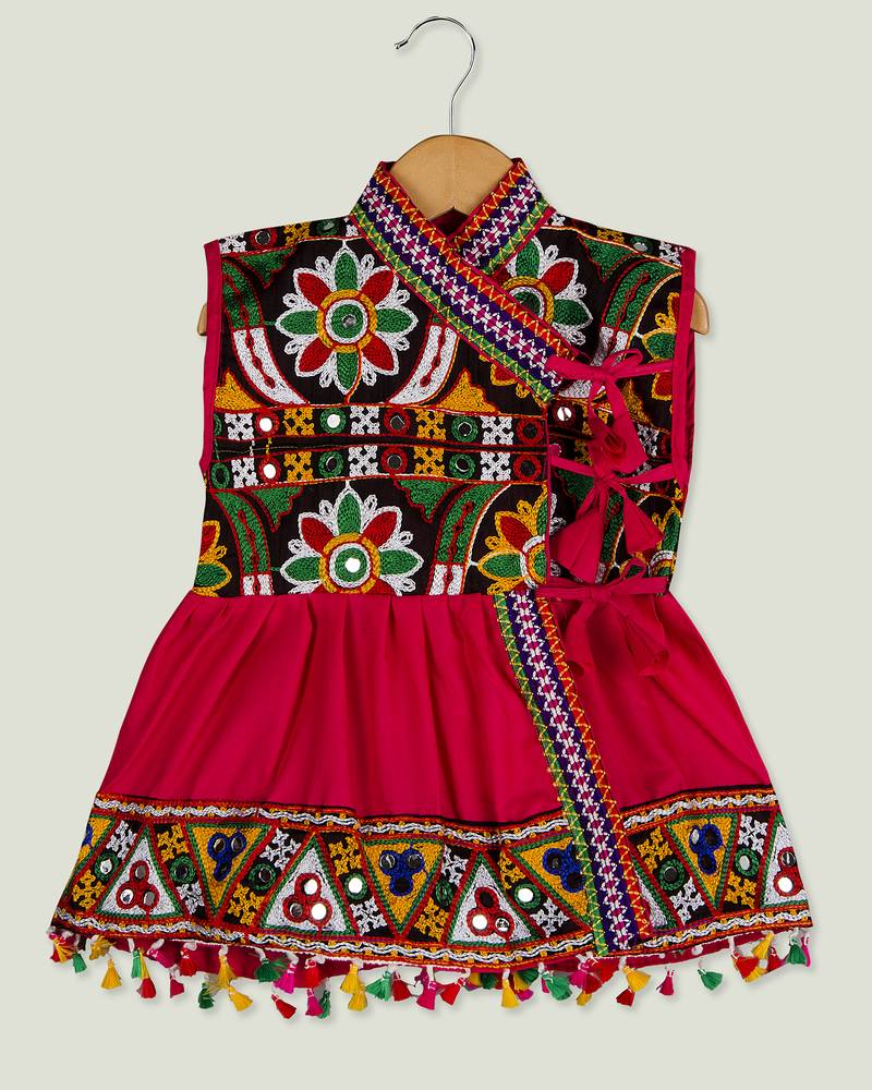 Pink kedia with pom pom lace for boys