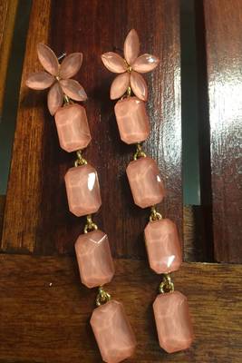 Beige crystal danglers-drops 1